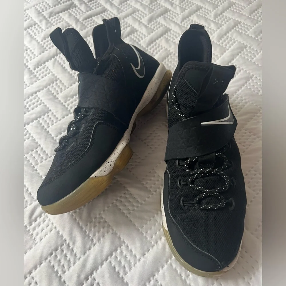 Nike Lebron XIV 14 EP Chase Down Black NBA Basketball Running Shoes, Women’s 8 - Picture 6 of 10